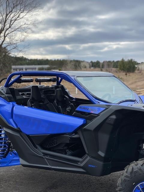 Can-Am Maverick X3 kit contents